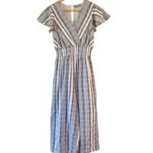 NWT-J Gee Striped Wide-Leg Jumpsuit Elegant Striped V-Neck